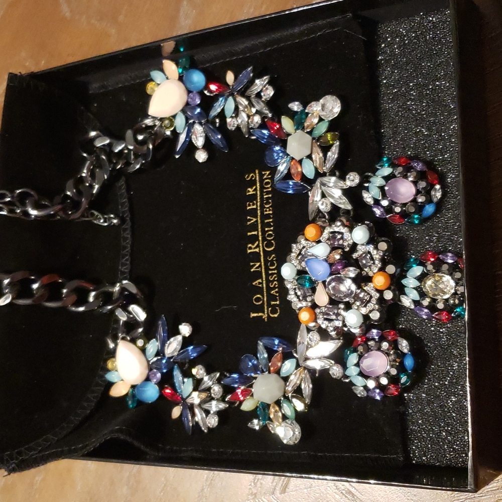 Statement Necklace - Picture 2 of 2